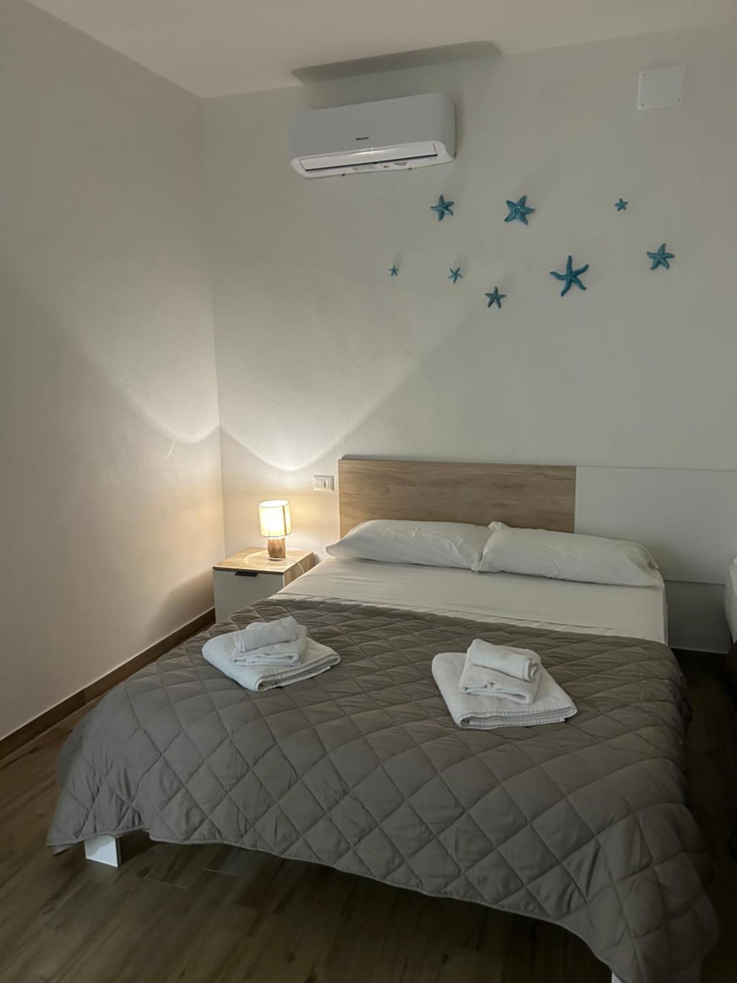 Stella Di Mare- Cruise Shuttle Hotel ชิวิตาเวกเกีย ภายนอก รูปภาพ